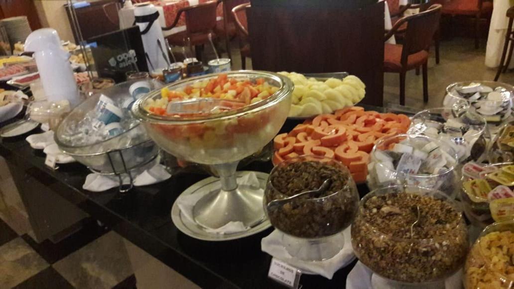 Alta Reggia Plaza Hotel Куритиба Екстериор снимка