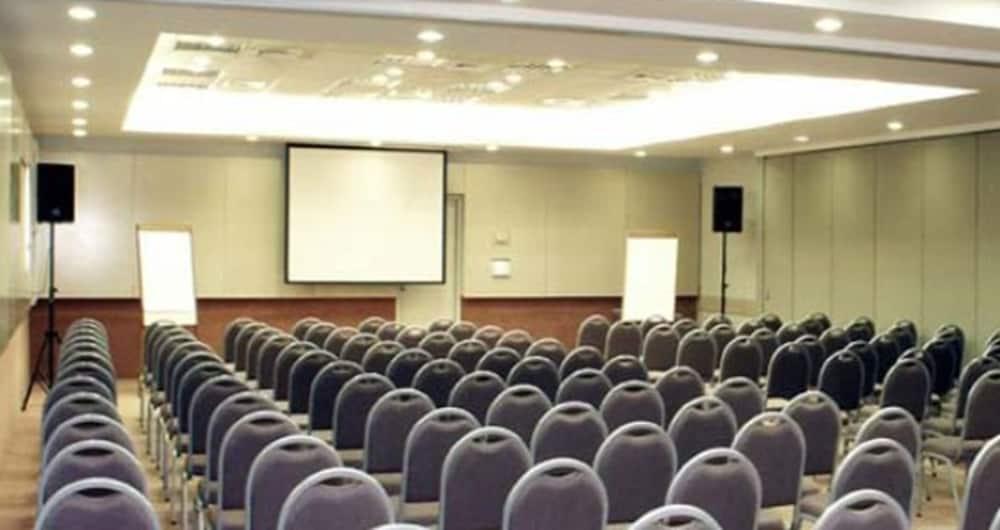 Alta Reggia Plaza Hotel Куритиба Екстериор снимка