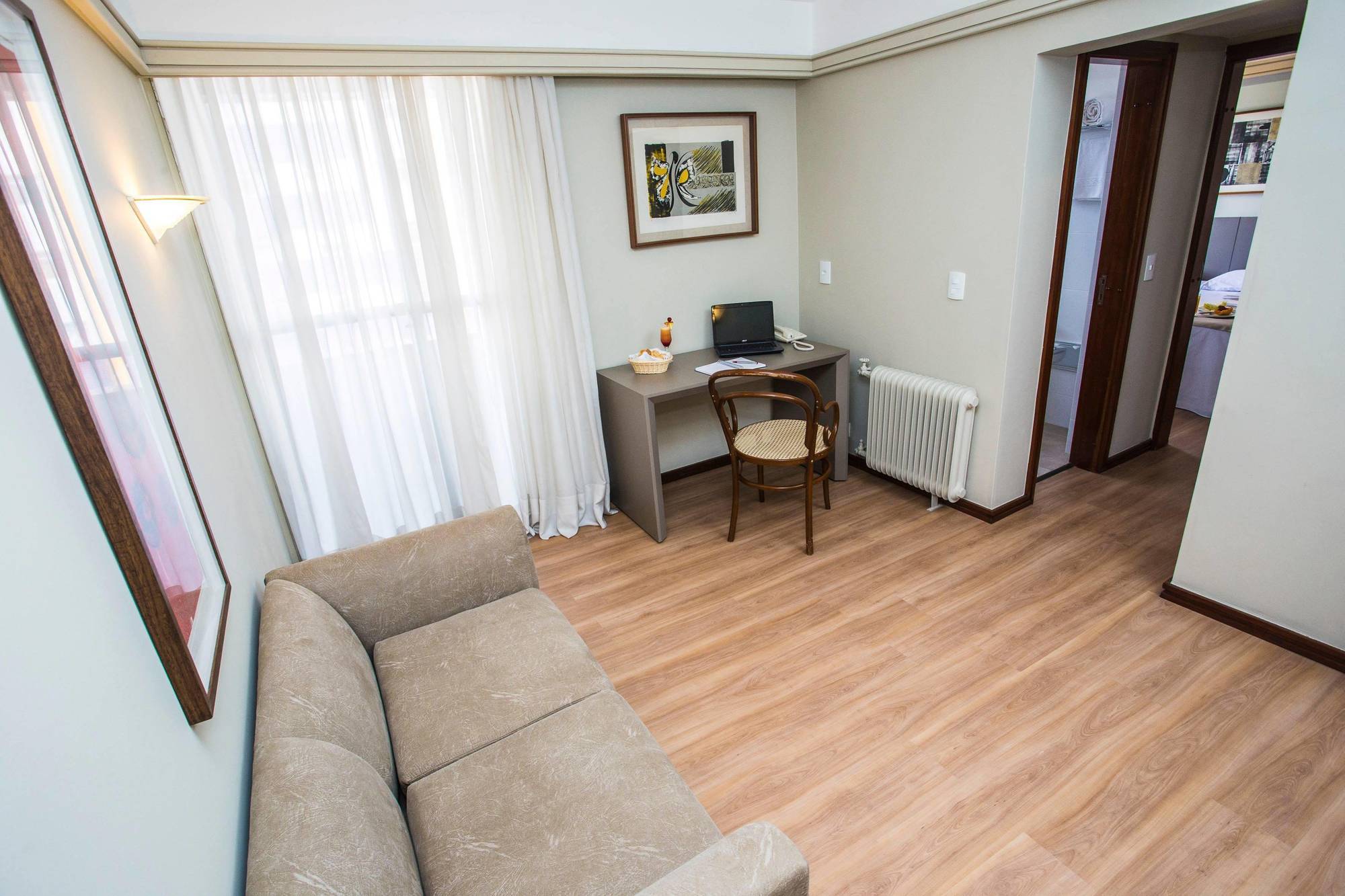 Alta Reggia Plaza Hotel Куритиба Екстериор снимка