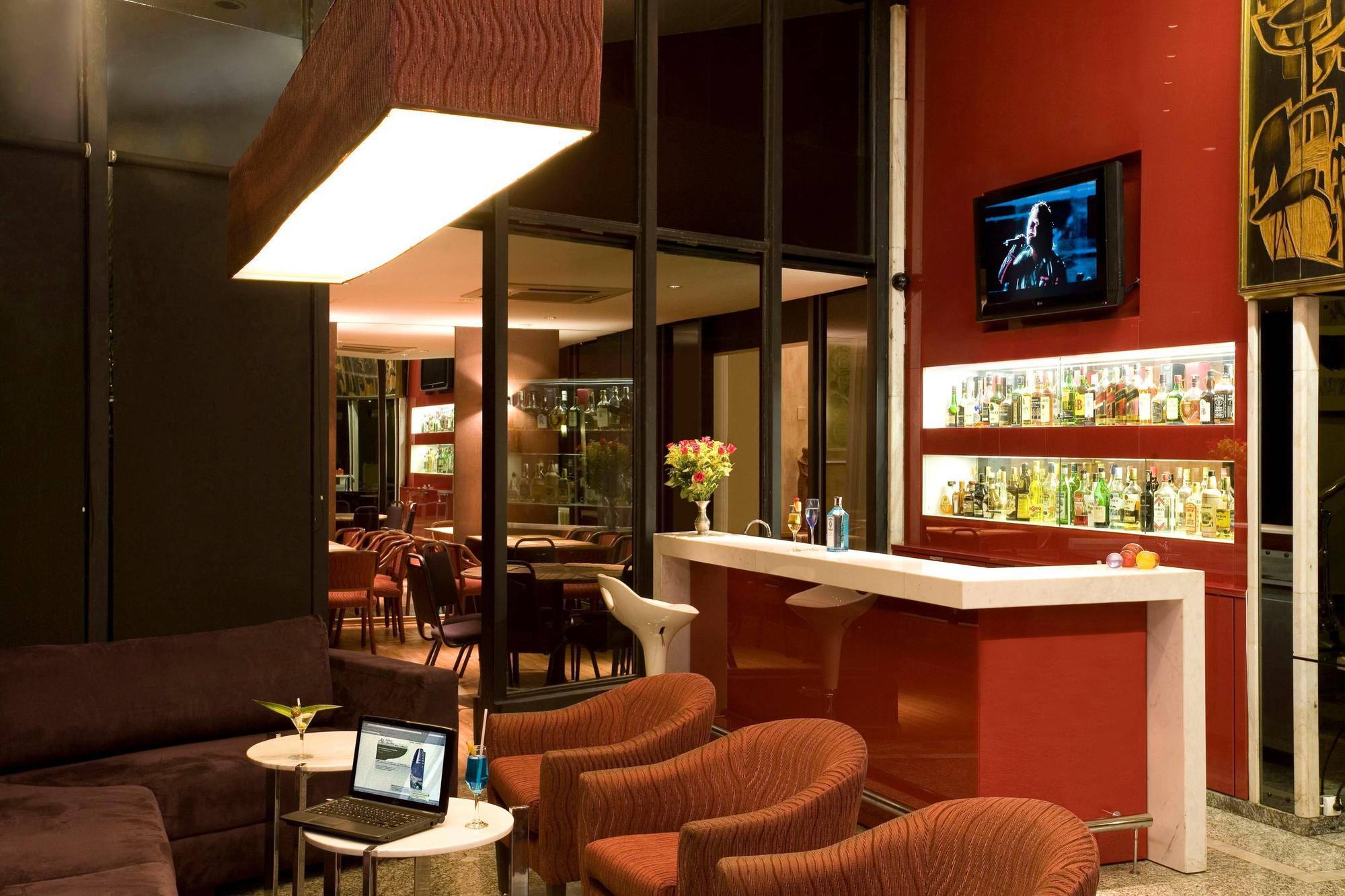 Alta Reggia Plaza Hotel Куритиба Екстериор снимка